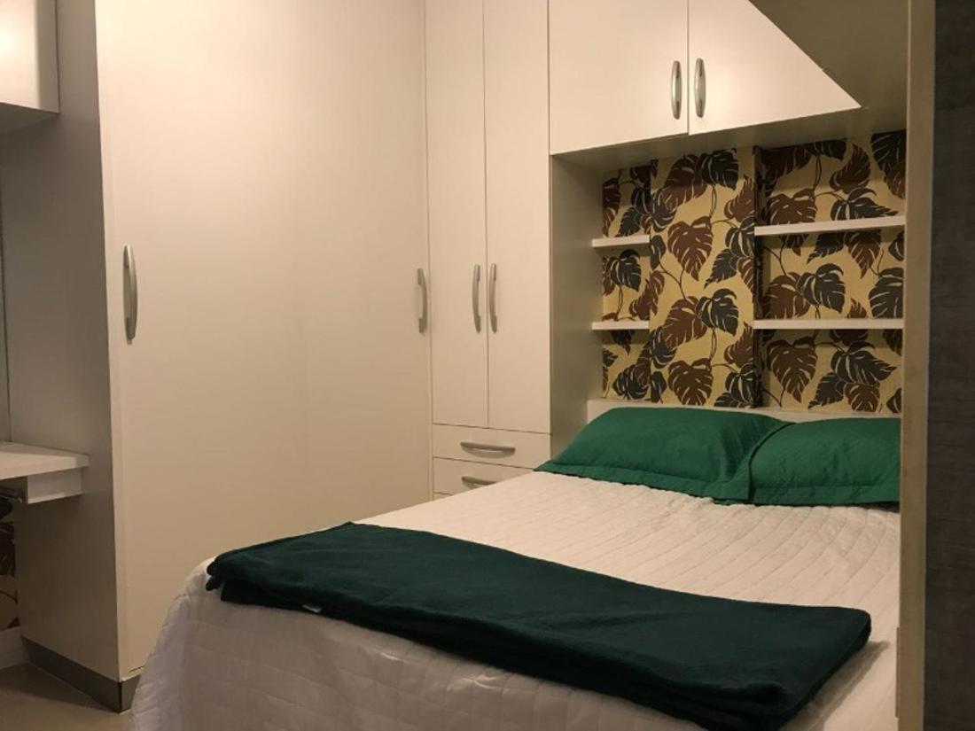 Apartamento Em Cima Do Shopping - Centro *