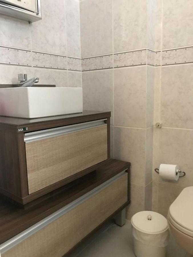 Apartamento Em Cima Do Shopping - Centro Balneario Camboriu
